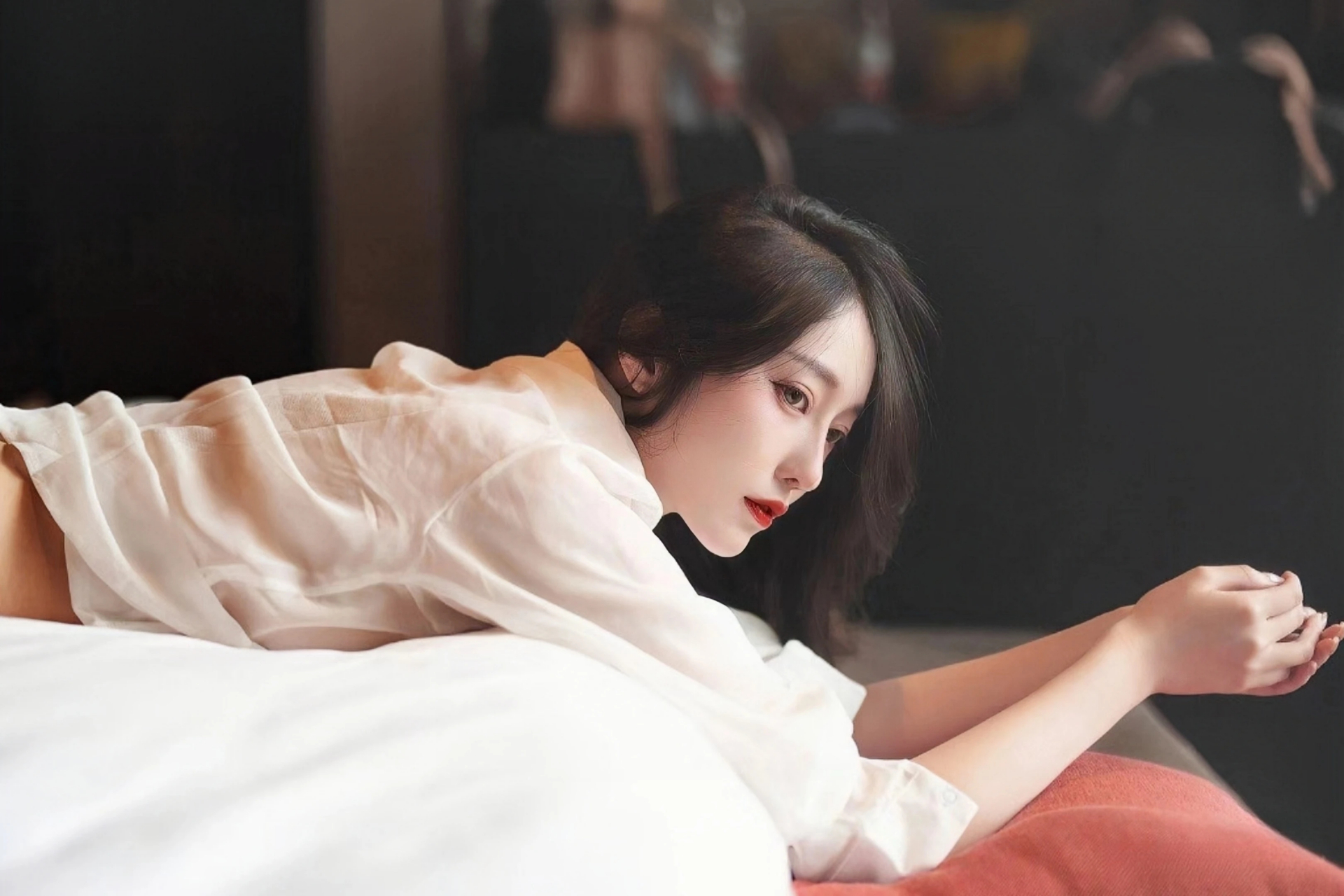 走出一条中国特色城市现代化新路子——习近平总书记重要讲话为做好新时代新征程的城市工作提供根本遵循